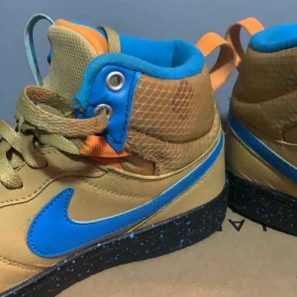 Youth Nike Air Force 1 - Picture 10 of 11